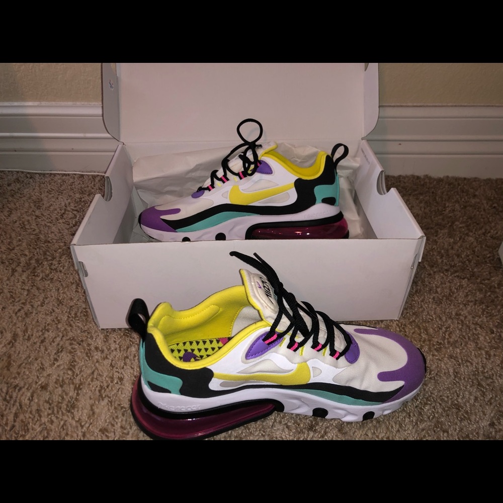 Nike Air Max 270 React Sneaker - Picture 1 of 3
